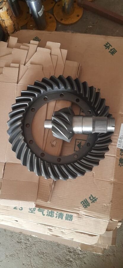 Crown Wheel and Pinion Set